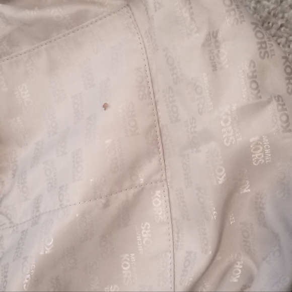 Michael kors bag - Picture 12 of 13